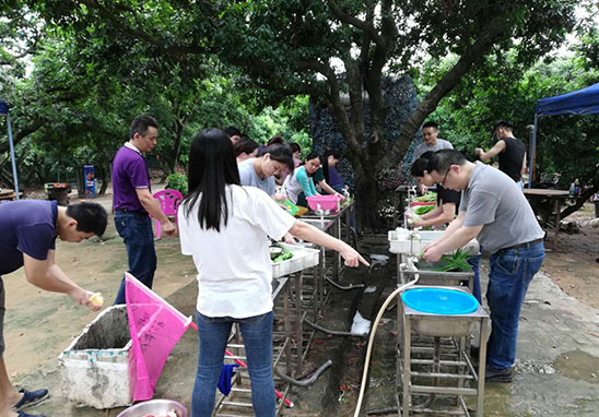 “挑战自我，凝聚力量，熔炼一流团队” 广东三亿体育在线检测户外拓展活动